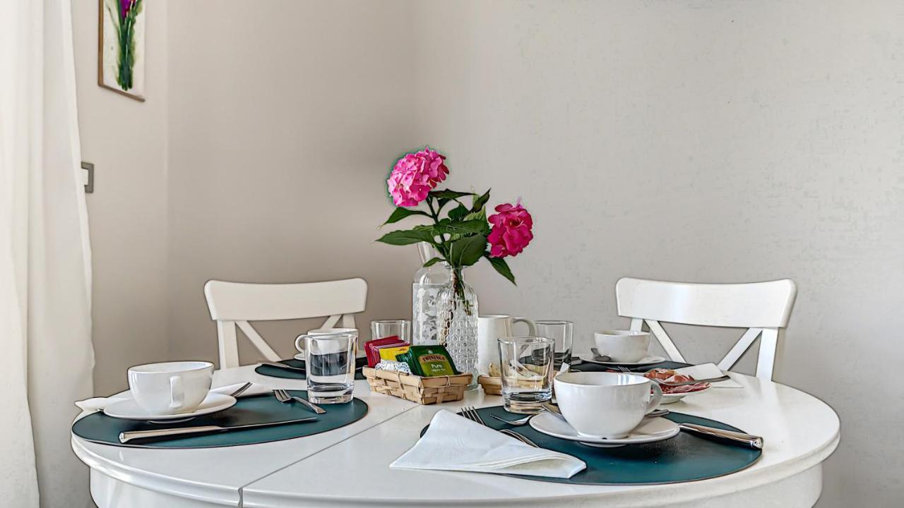 La Dama Room&Breakfast Russi Eksteriør bilde