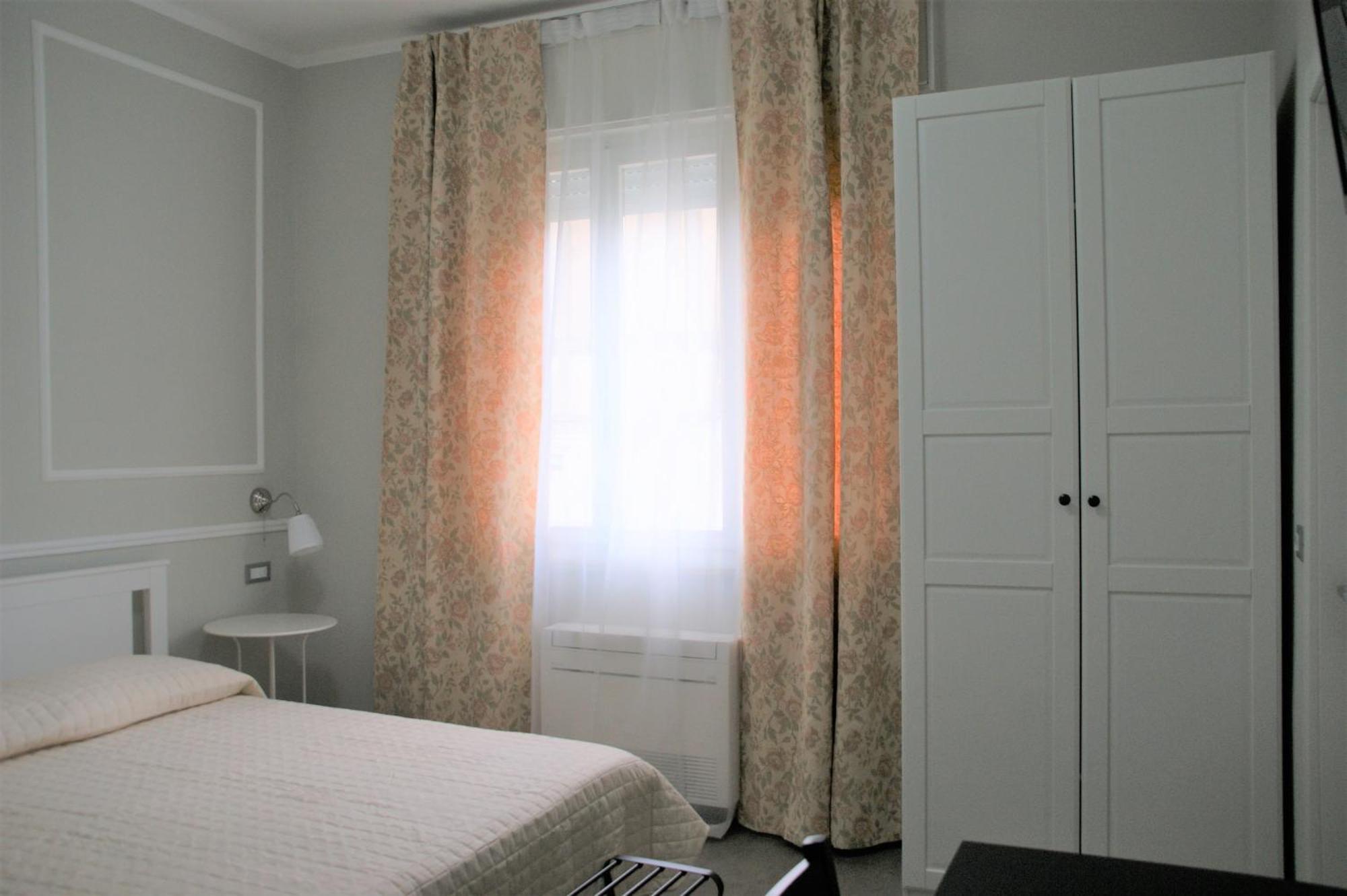 La Dama Room&Breakfast Russi Rom bilde